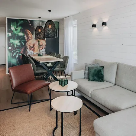 Detached With Two Bathrooms, On A In A Environment Villa *